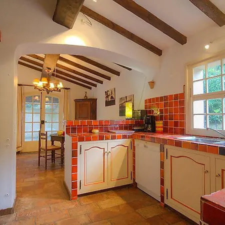 Dom wakacyjny Cavaliere Sleeps 8 Pool Wifi