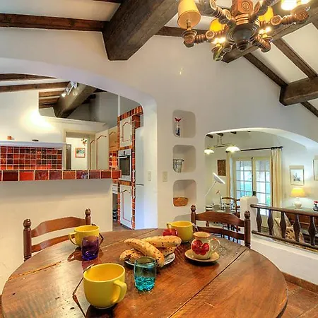 Dom wakacyjny Cavaliere Sleeps 8 Pool Wifi La Croix-Valmer